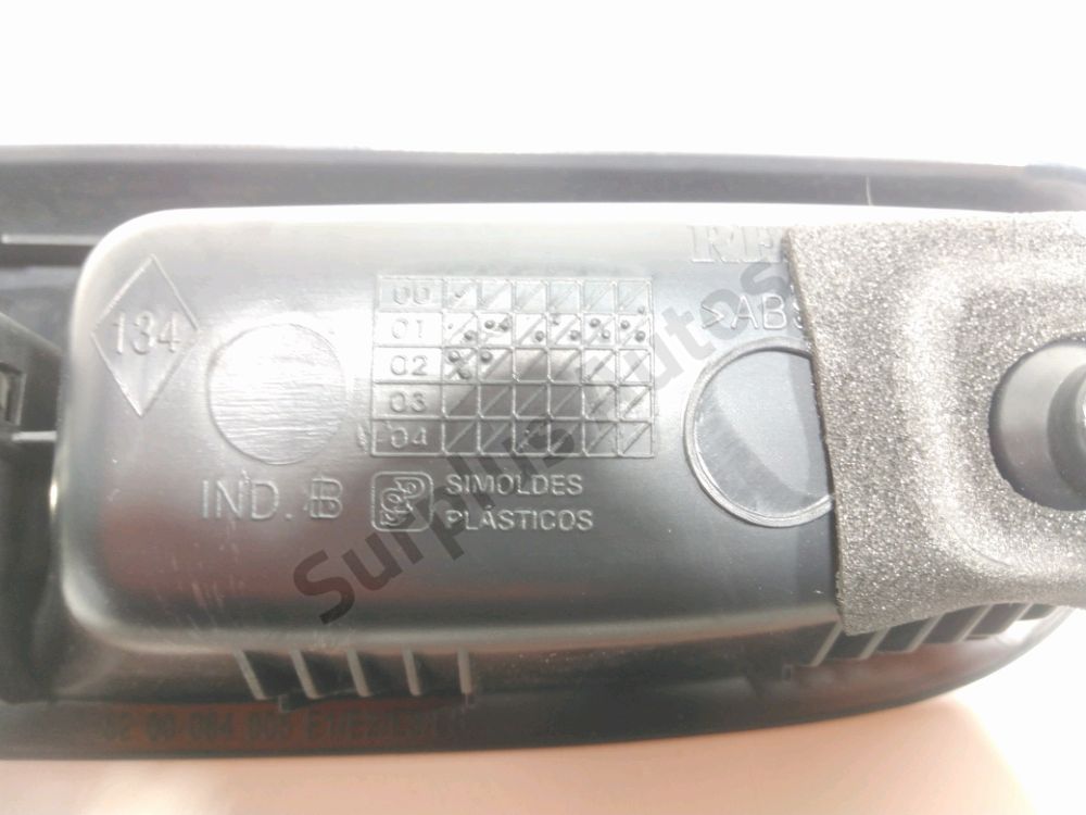 Commande lève-vitre avant droit