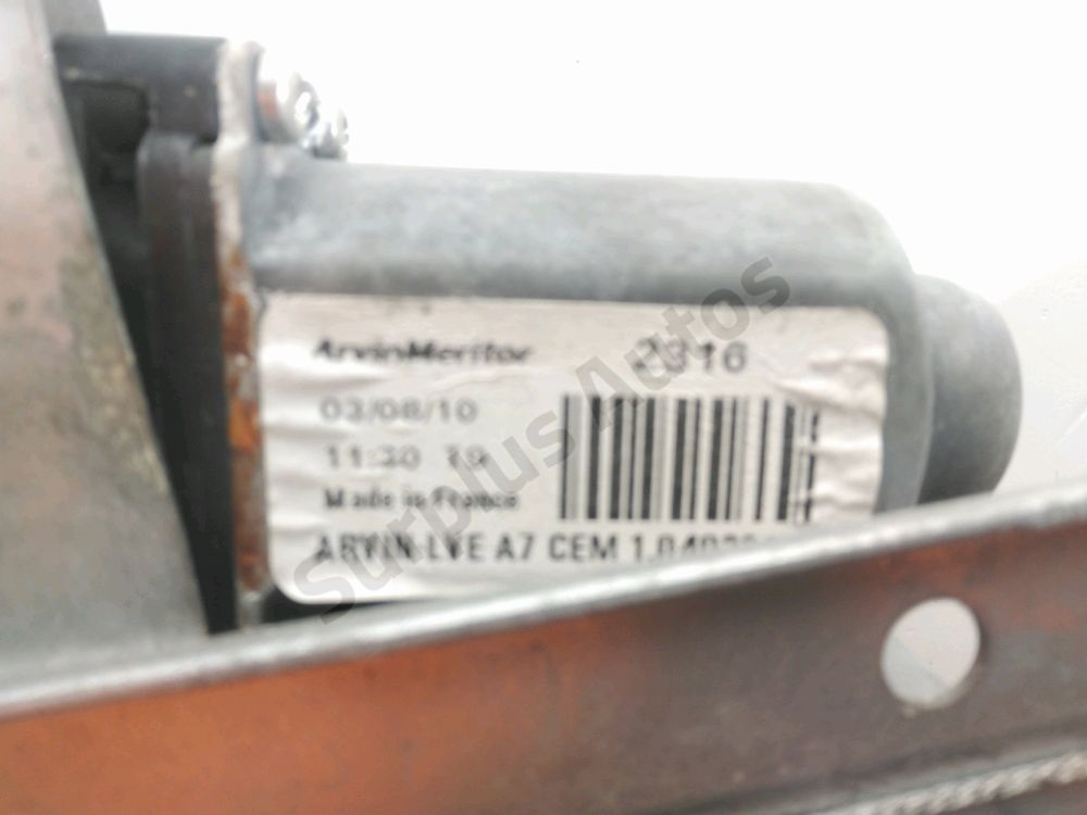 Lève-vitre électrique arrière droit