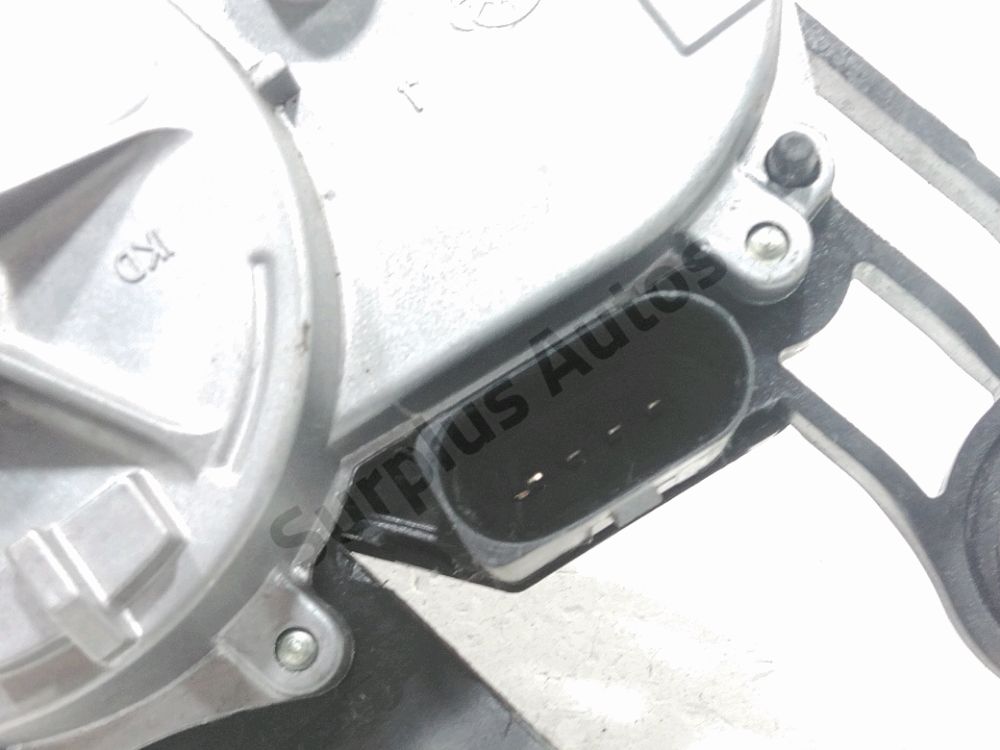 Moteur d'essuie glace arrière