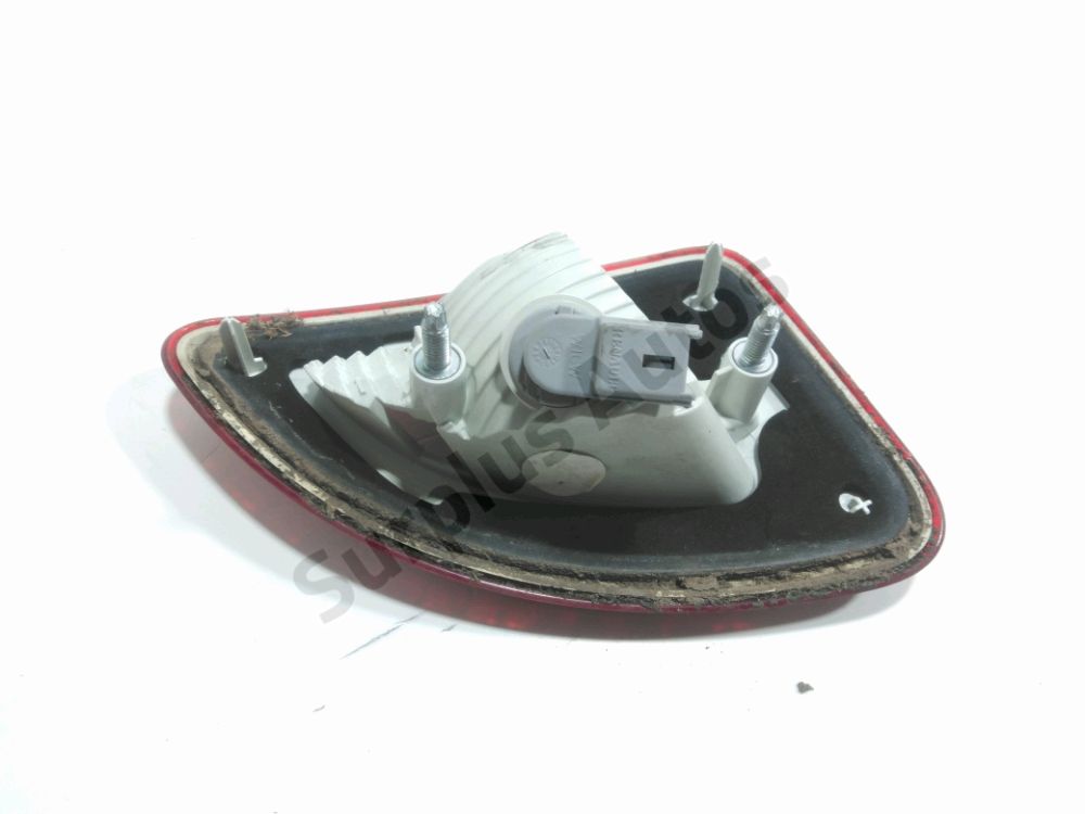 Feu arrière intérieur gauche