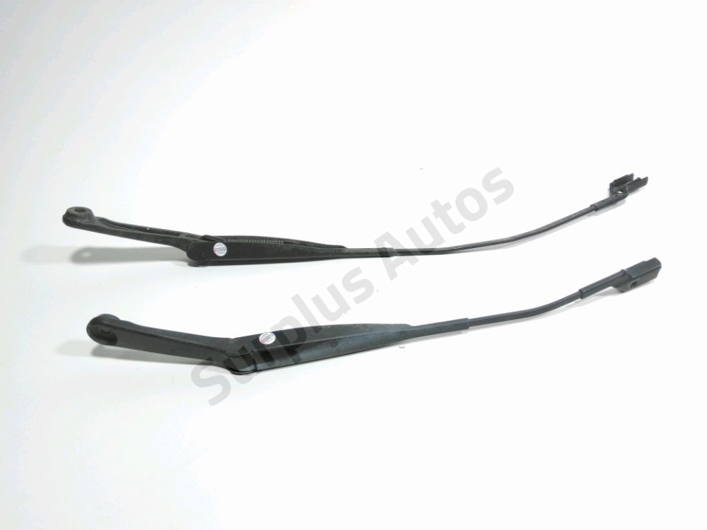 Bras d'essuie-glace avant