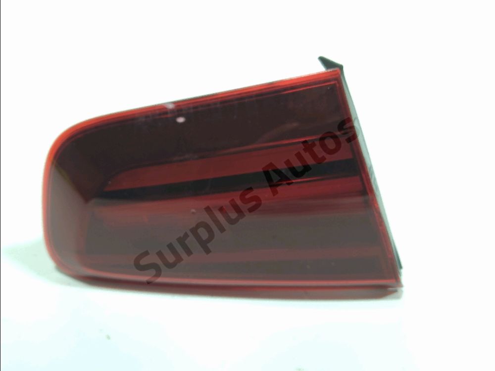 Feu arriere interieur gauche