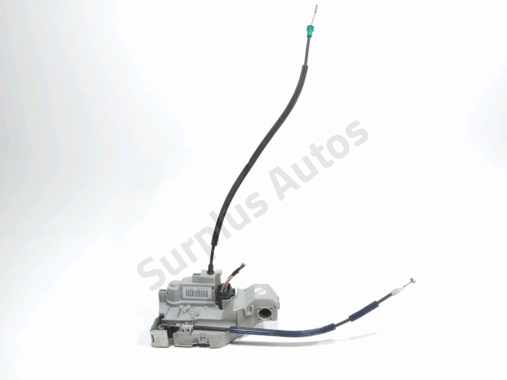 Serrure de porte avant gauche