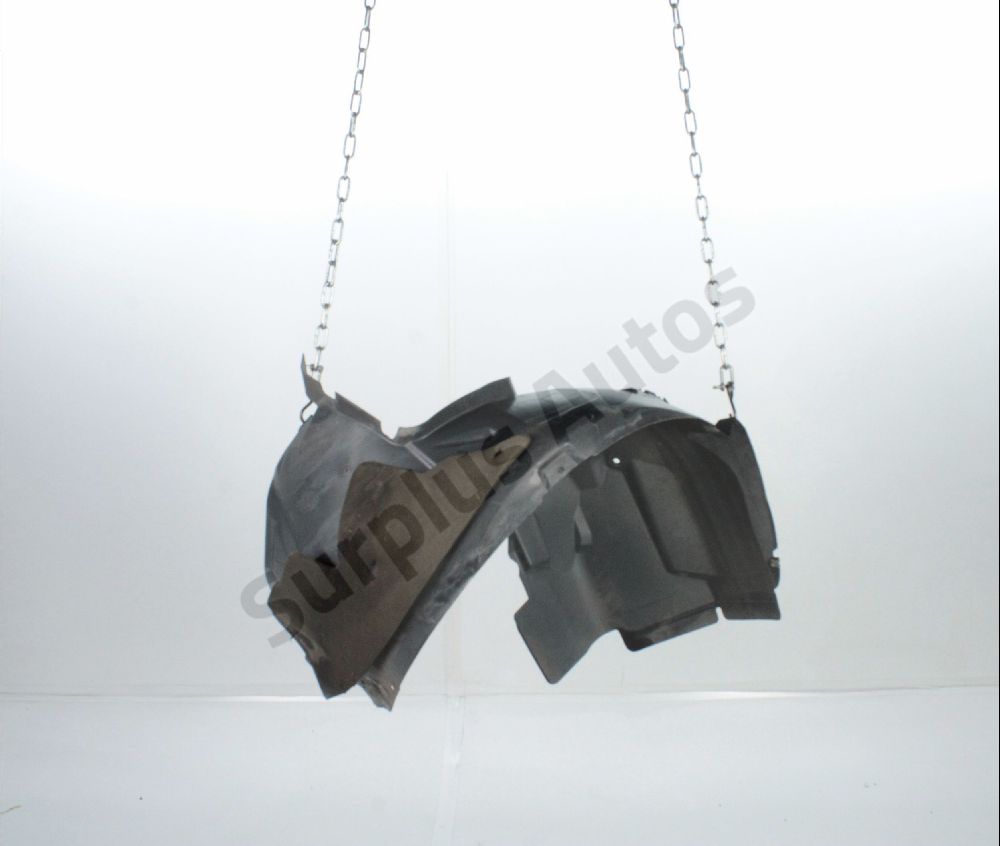 Pare-boue avant droit