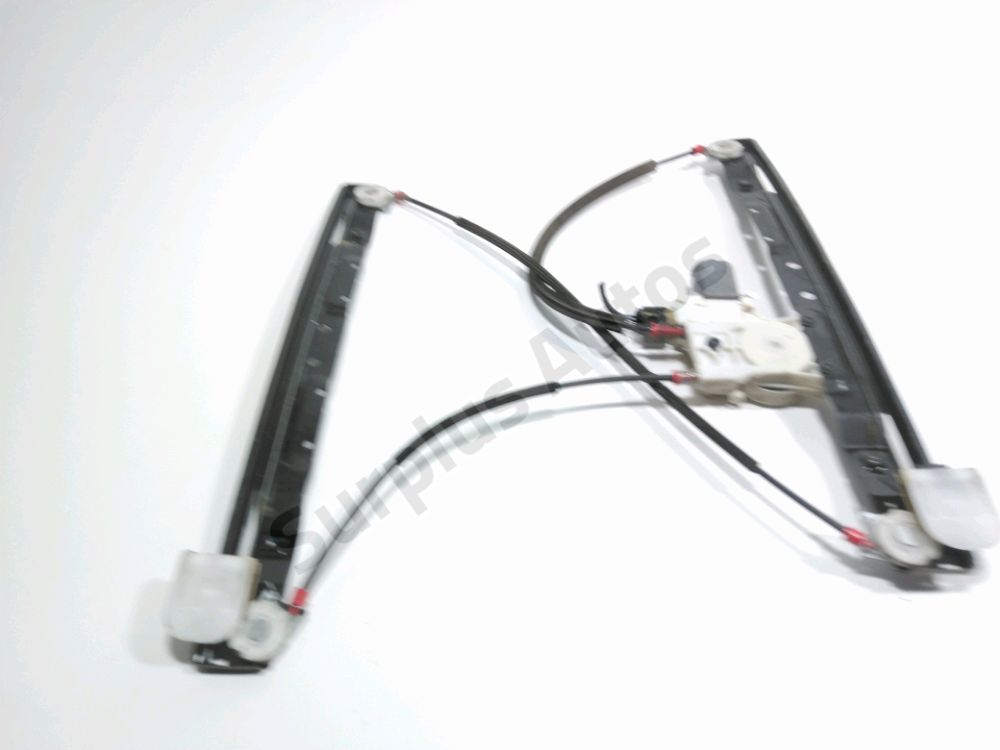 Lève-vitre électrique avant gauche