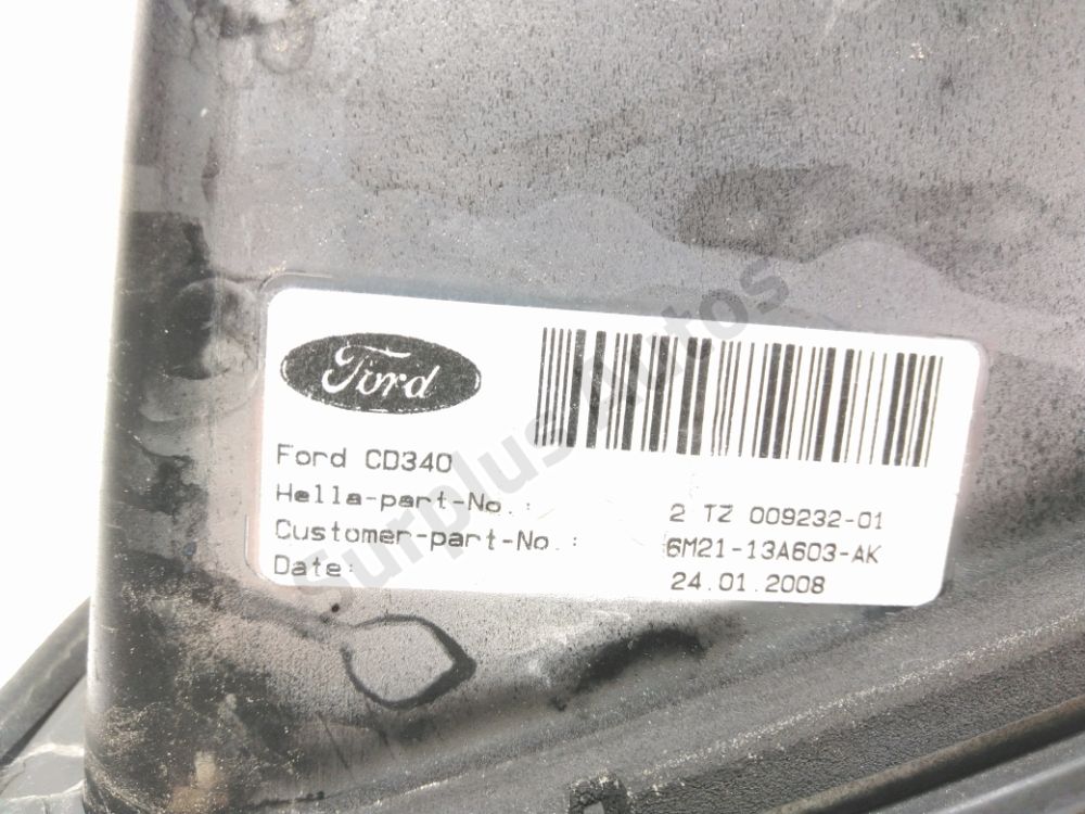 Feu arrière intérieur gauche