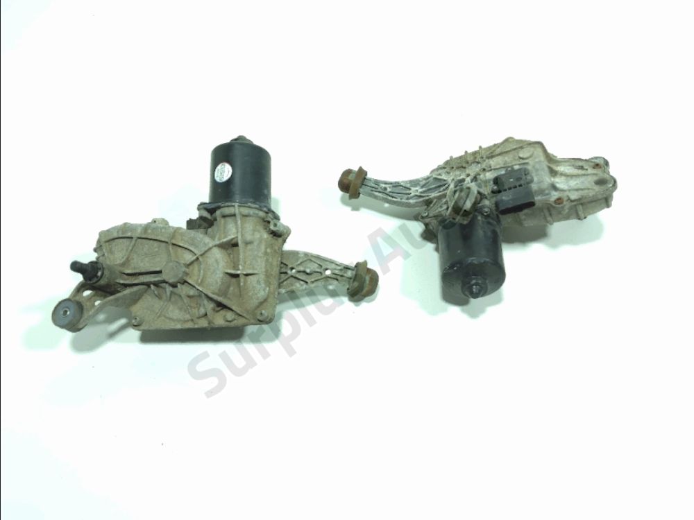 Mecanisme + moteur d'essuie glace avant