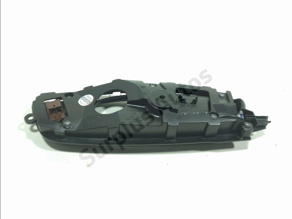 Poignée intérieure porte avant gauche