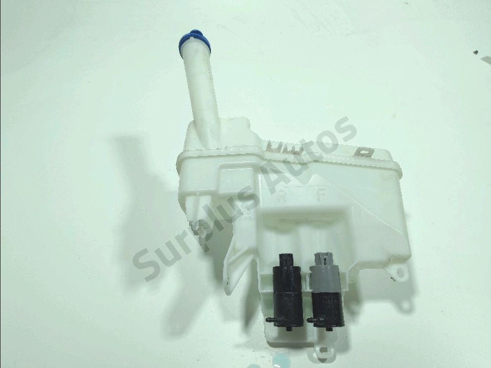 Réservoir de lave glace avant