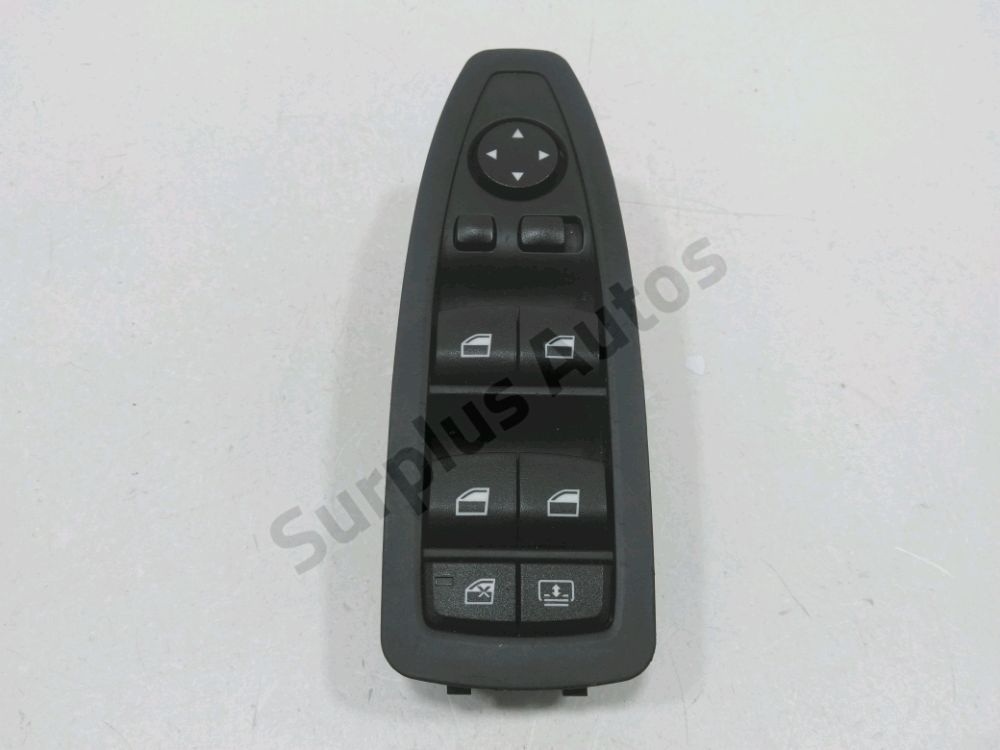 Commande lève-vitre avant gauche