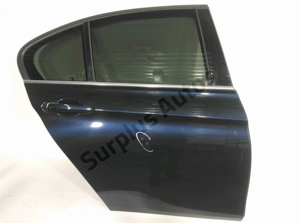 Porte arrière droite