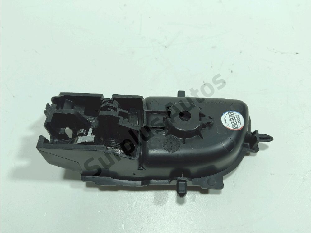 Poignée intérieure porte avant droite