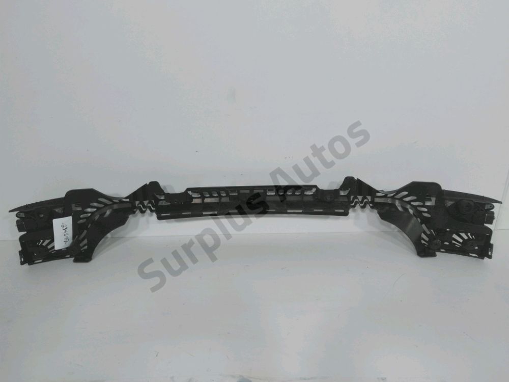 Support central de pare-choc arrière