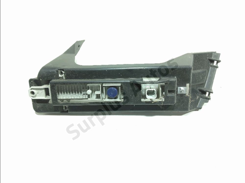 Feu diurne avant gauche