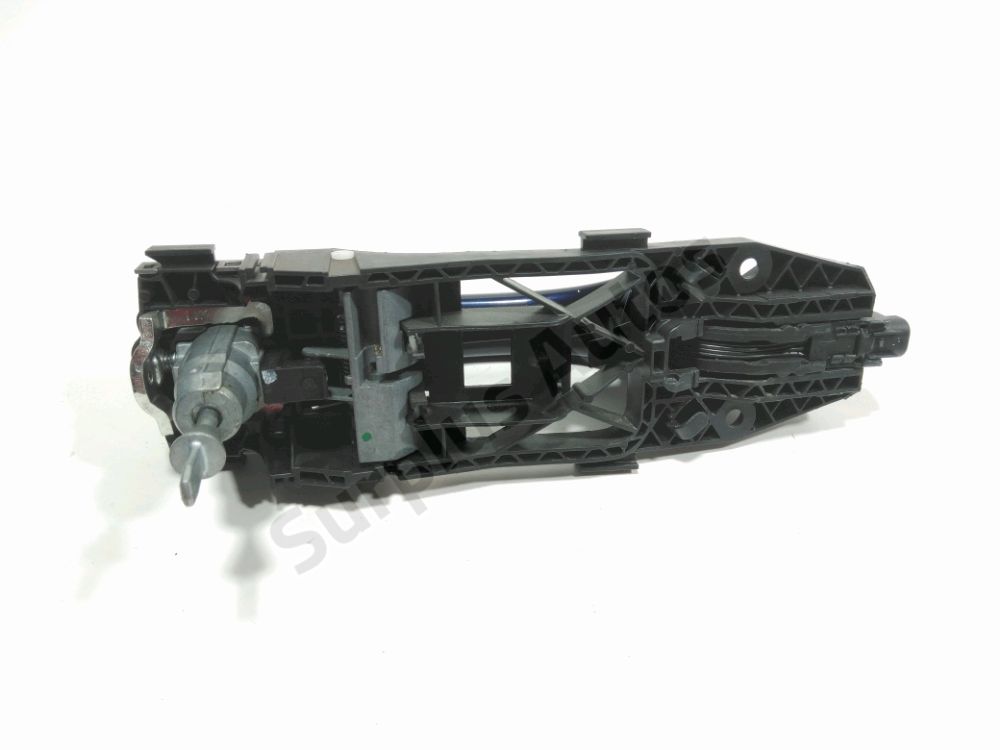 Poignée extérieure avant gauche