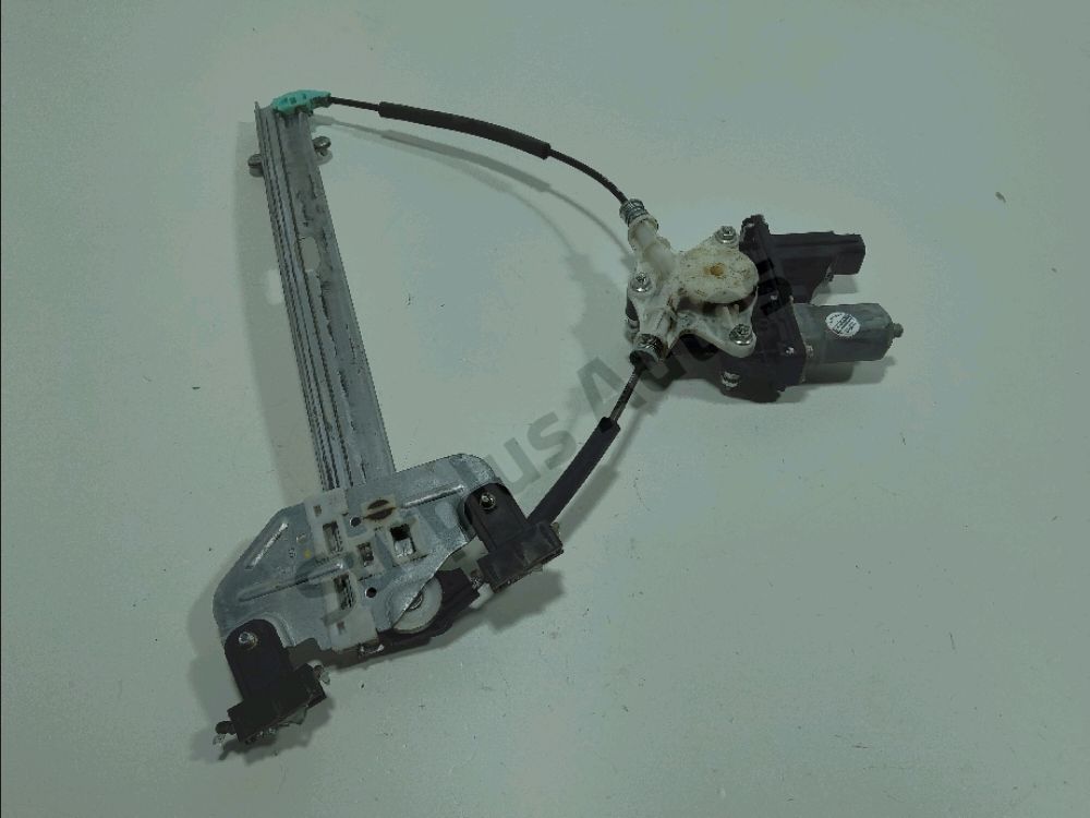 Leve-vitre electrique avant gauche