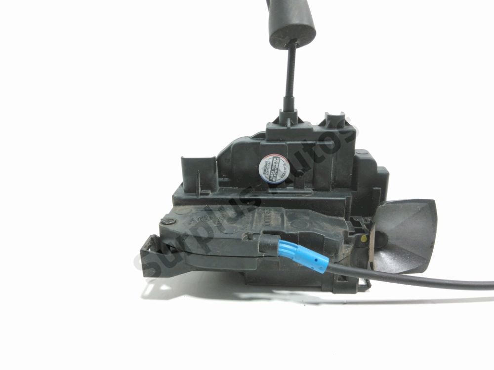 Serrure de porte avant gauche