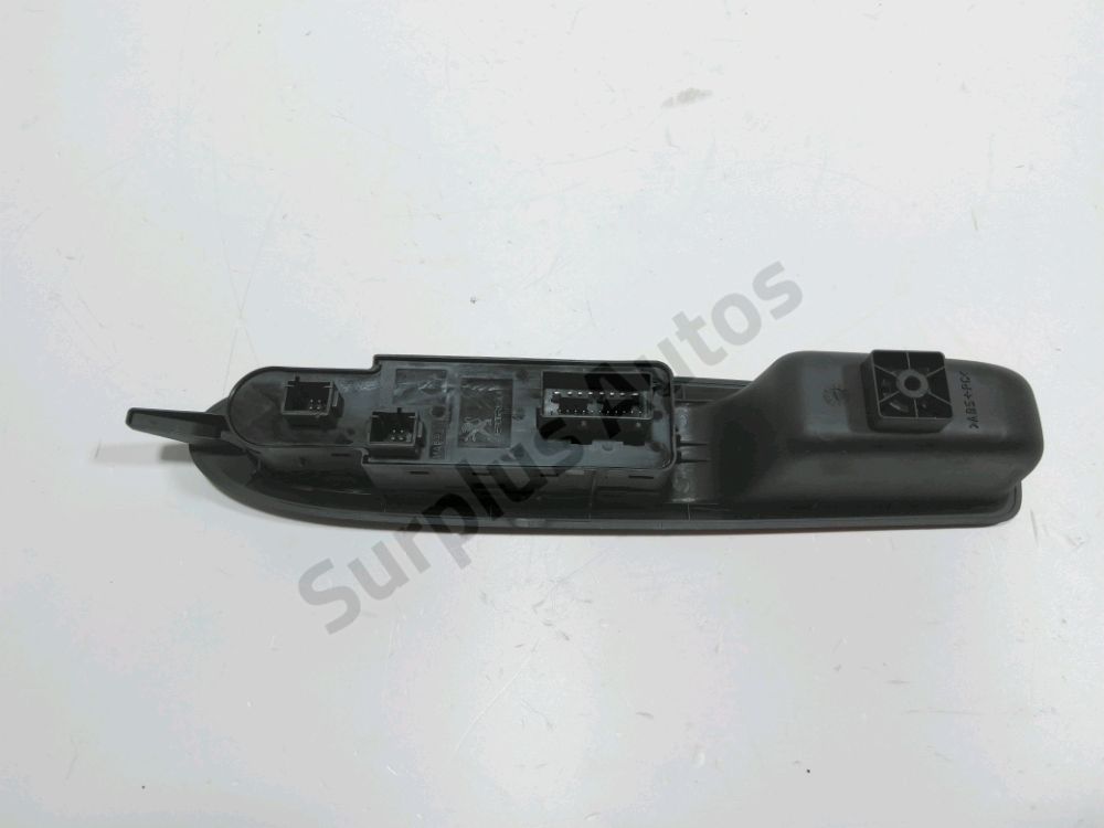 Commande lève-vitre avant gauche