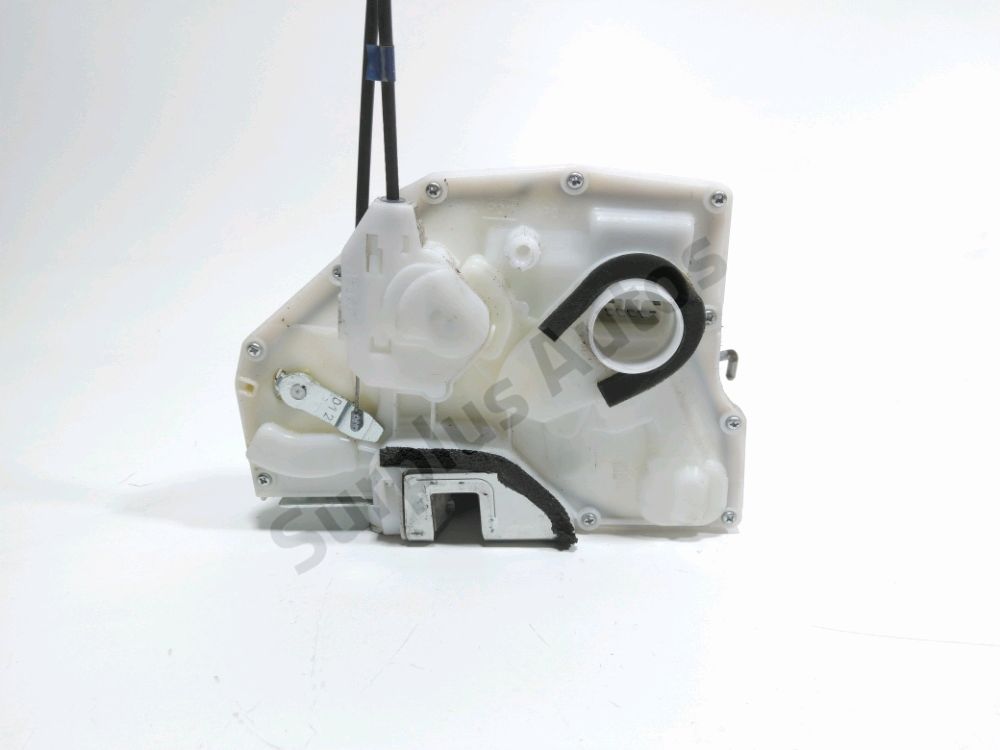 Serrure de porte avant droite