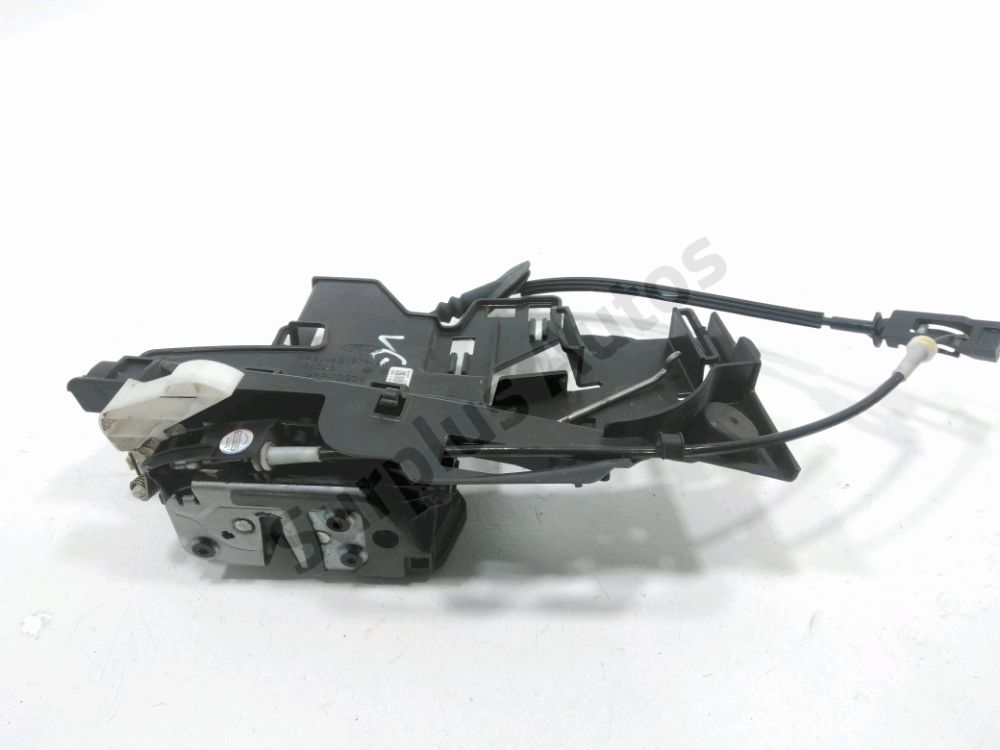 Serrure de porte avant gauche