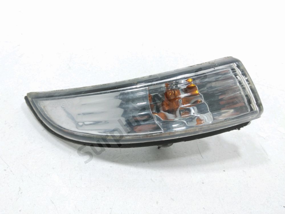 Répétiteur d'aile droit