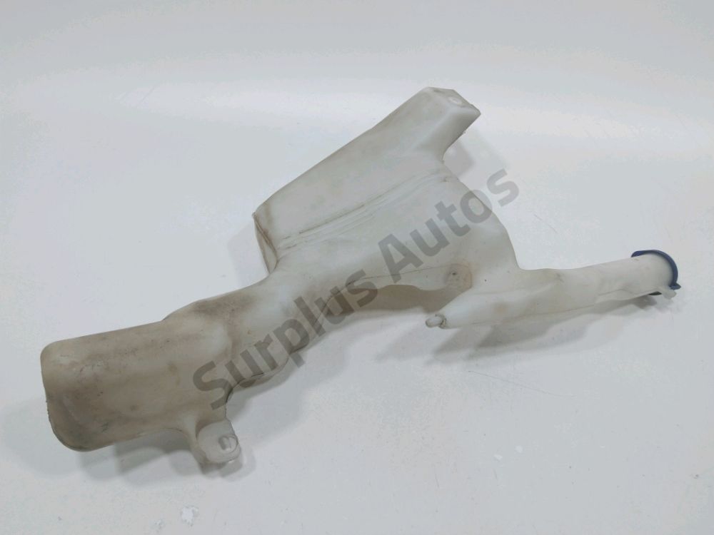 Réservoir de lave glace avant