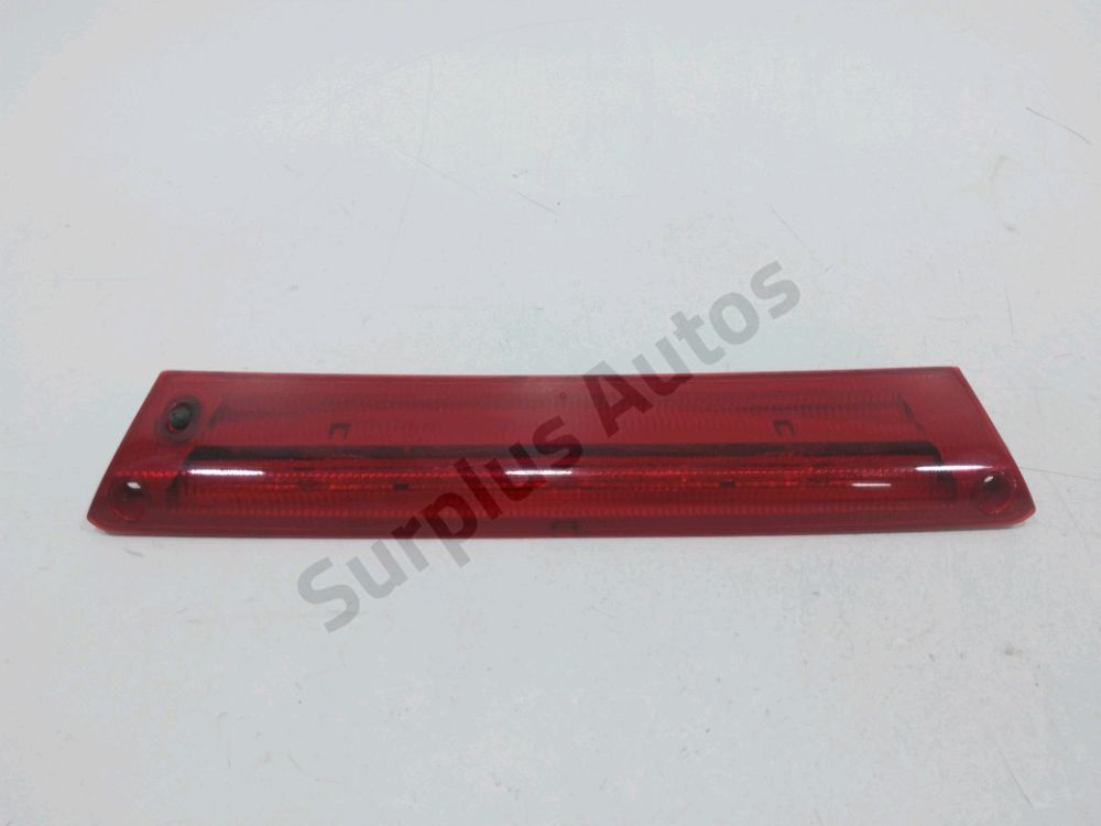 Feu stop supplementaire