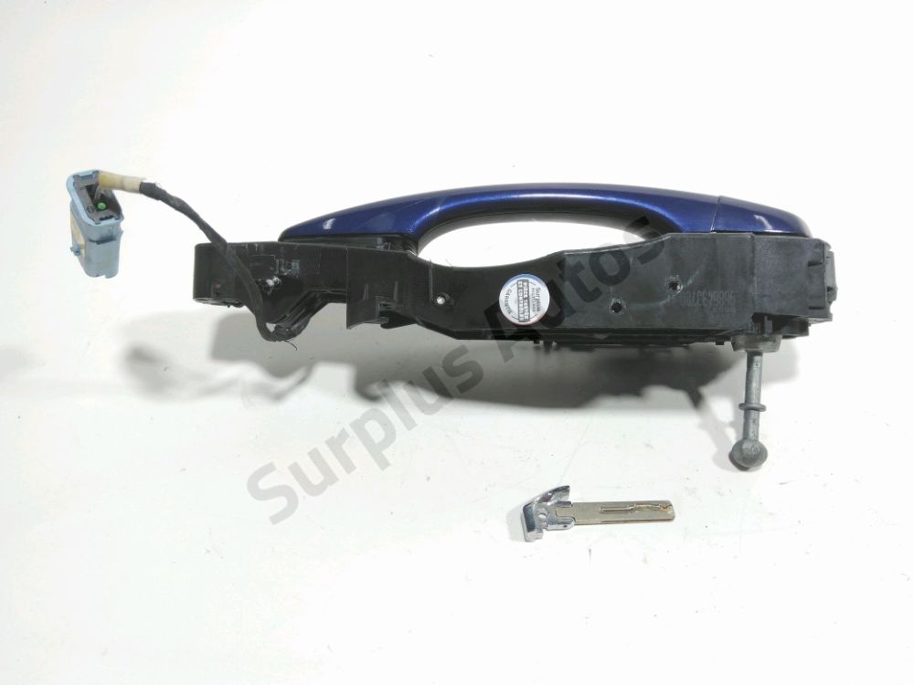 Poignée extérieure avant gauche