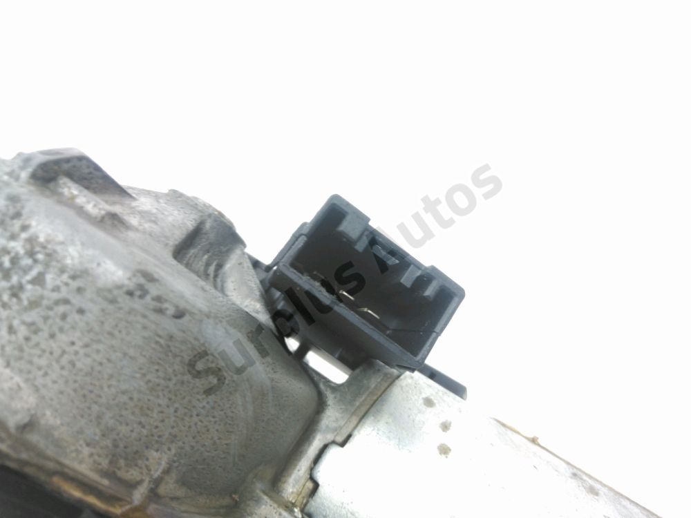 Moteur d'essuie glace arrière