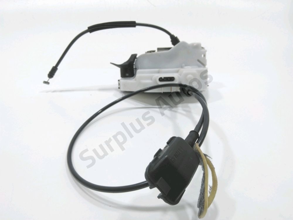 Serrure de porte avant gauche