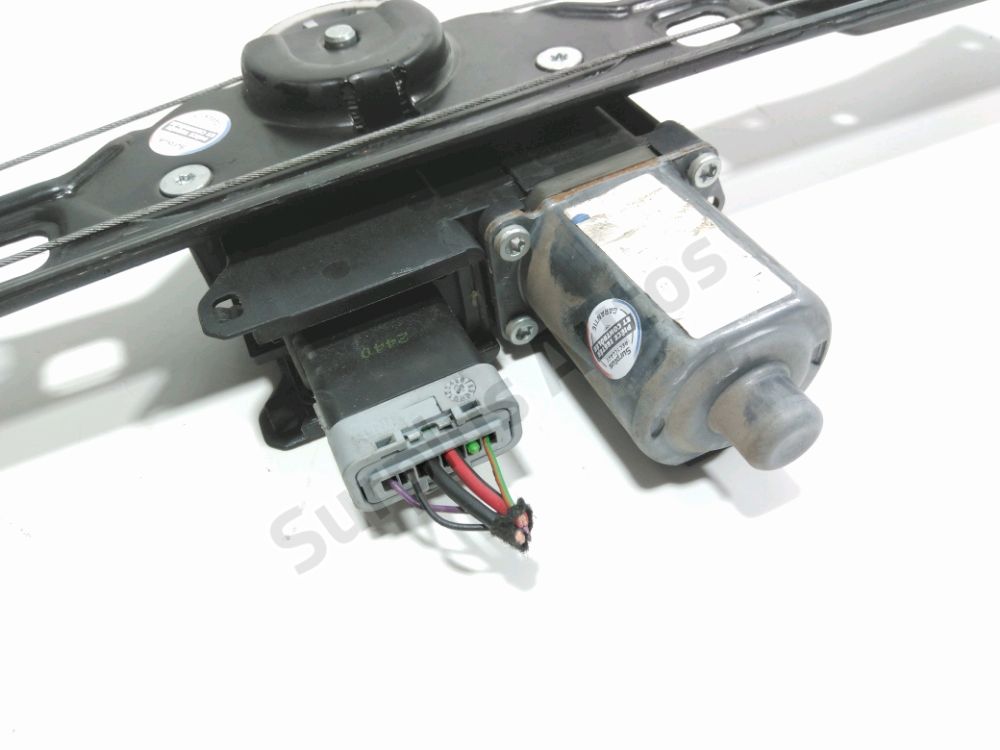 Lève-vitre électrique avant droit