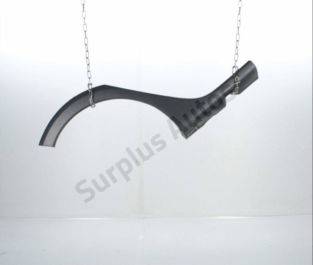 Elargisseur d'aile arrière droit