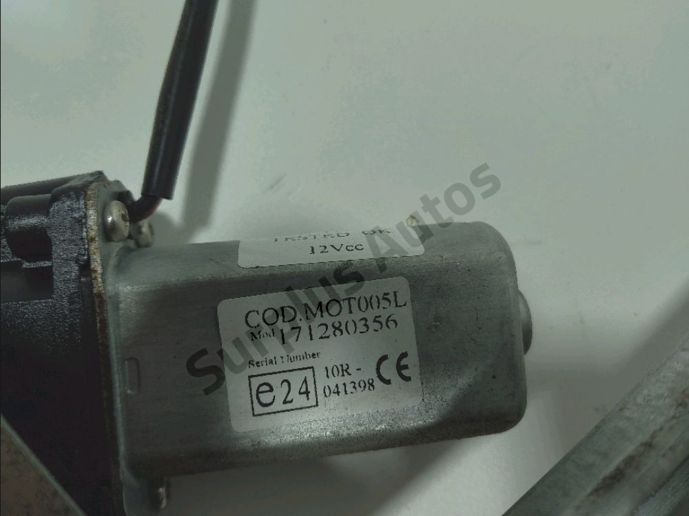 Lève-vitre électrique avant gauche