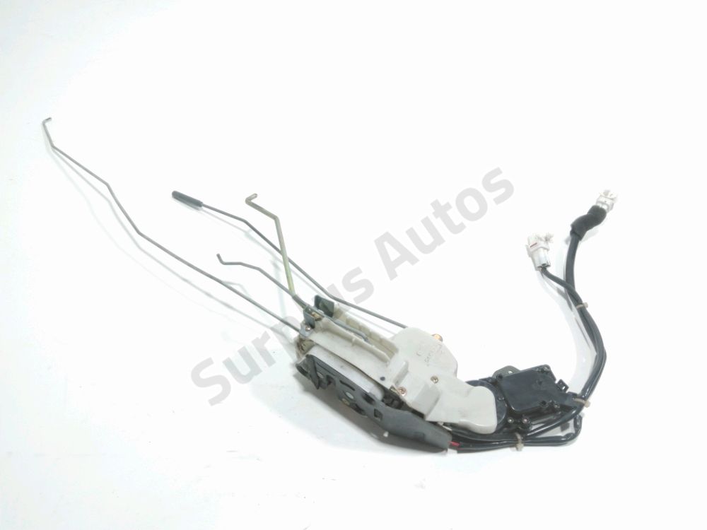 Serrure de porte avant droite