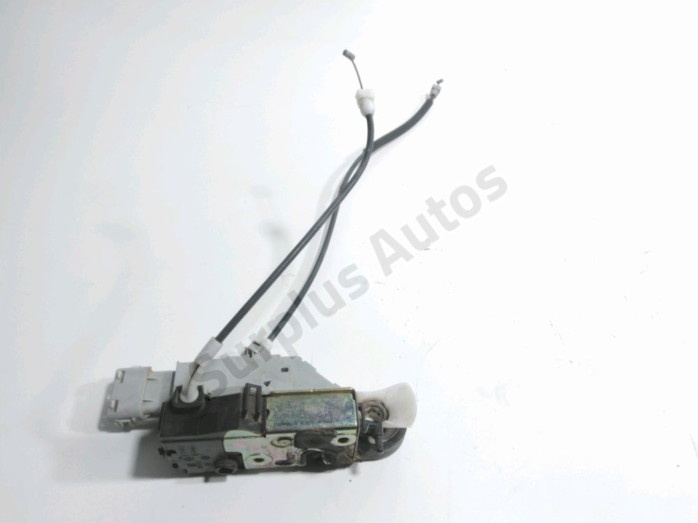 Serrure de porte avant gauche