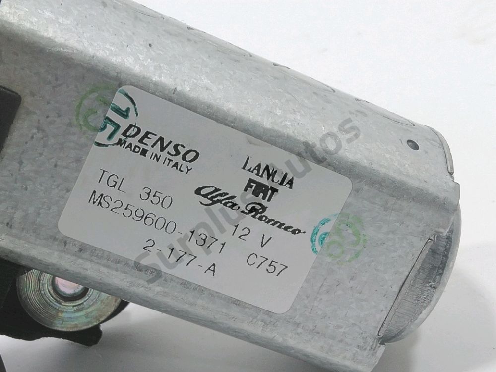 Moteur d'essuie glace arrière