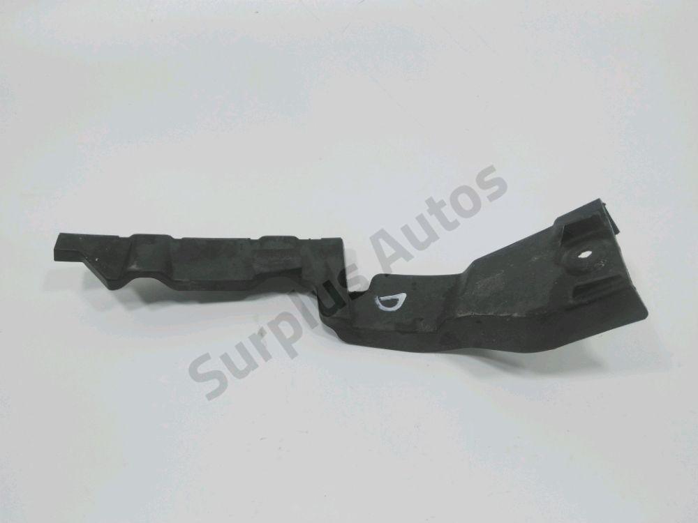 Support droit de pare-choc arrière