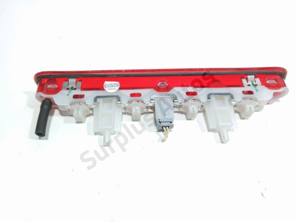 Feu stop supplémentaire