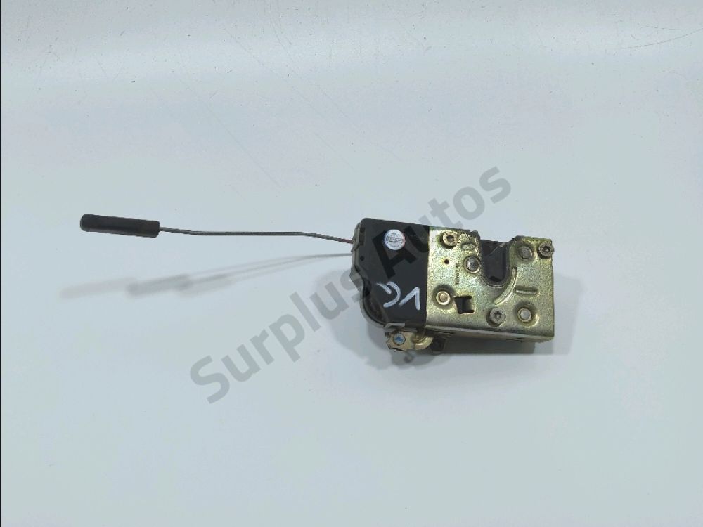 Serrure de porte avant gauche