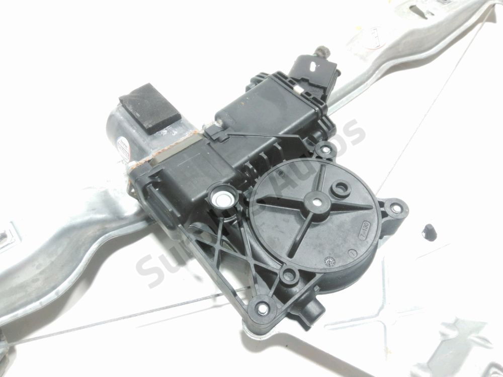 Lève-vitre électrique arrière droit