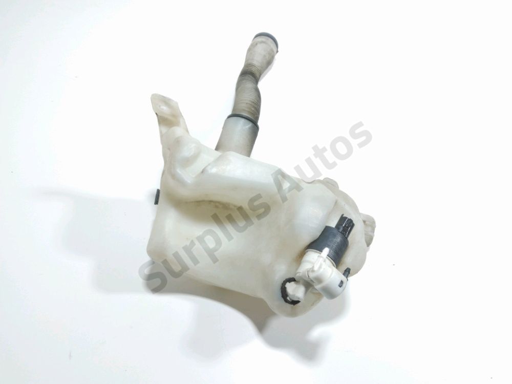 Réservoir de lave glace avant