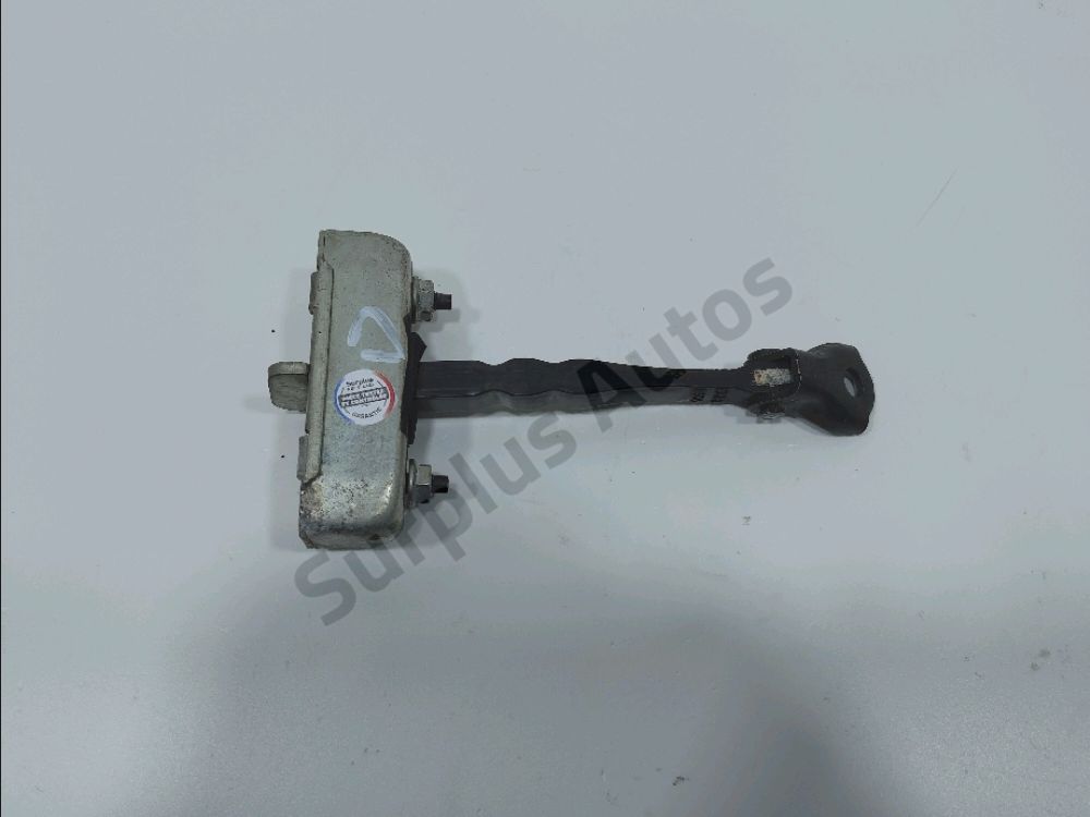 Tirant de porte avant droit