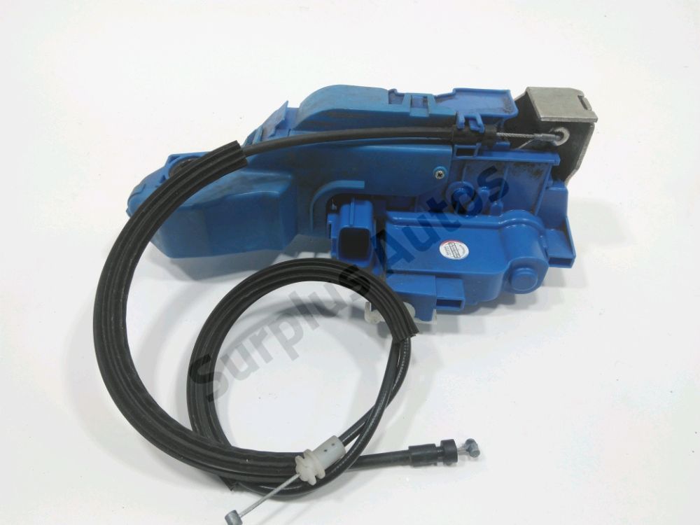 Serrure de porte avant gauche