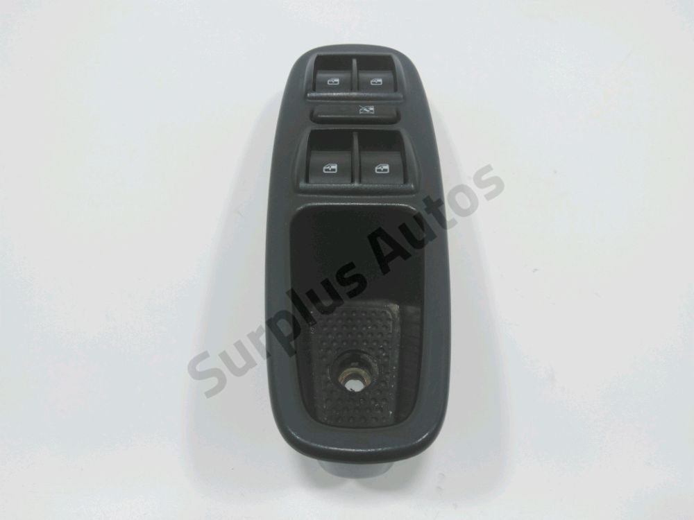 Commande lève-vitre avant gauche