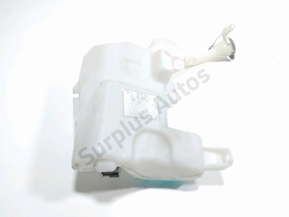 Réservoir de lave glace avant