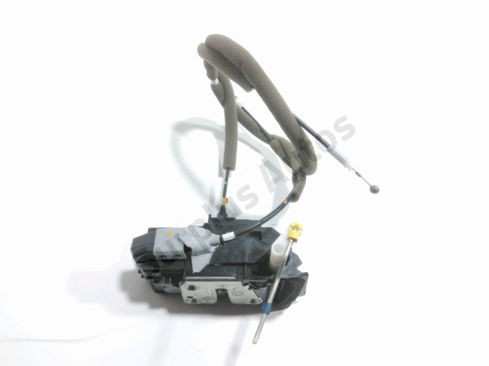 Serrure de porte avant gauche