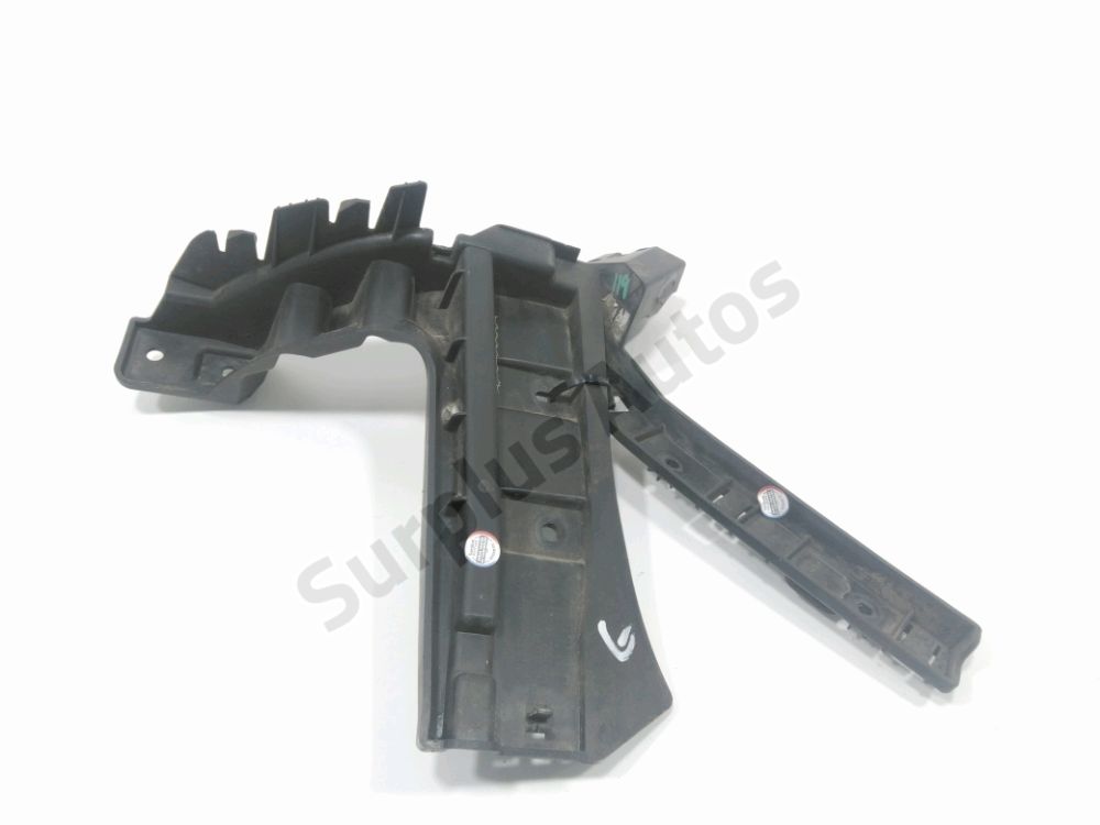 Support gauche de pare-choc arrière