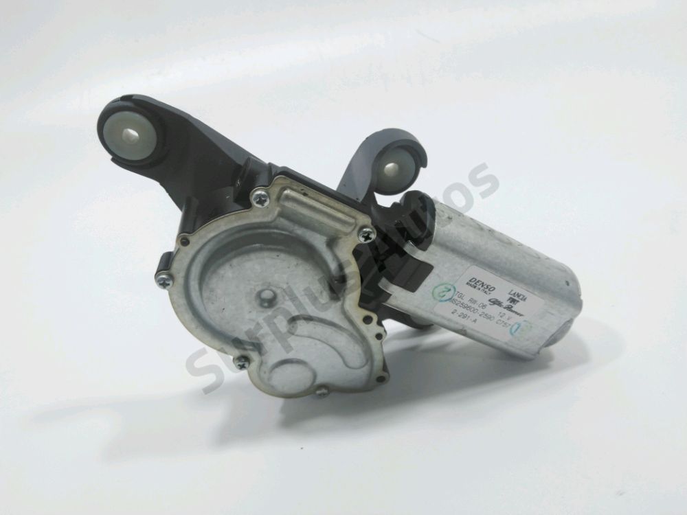 Moteur d'essuie glace arrière