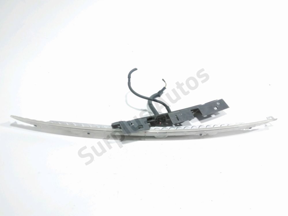 Feu stop supplémentaire