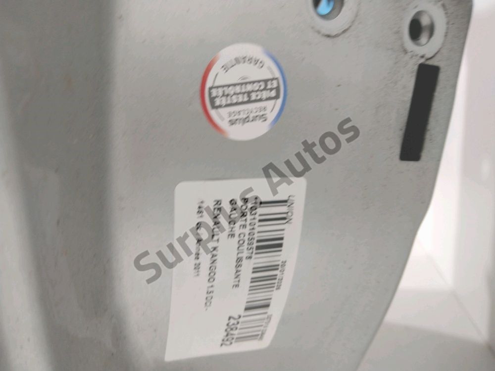 Porte coulissante gauche